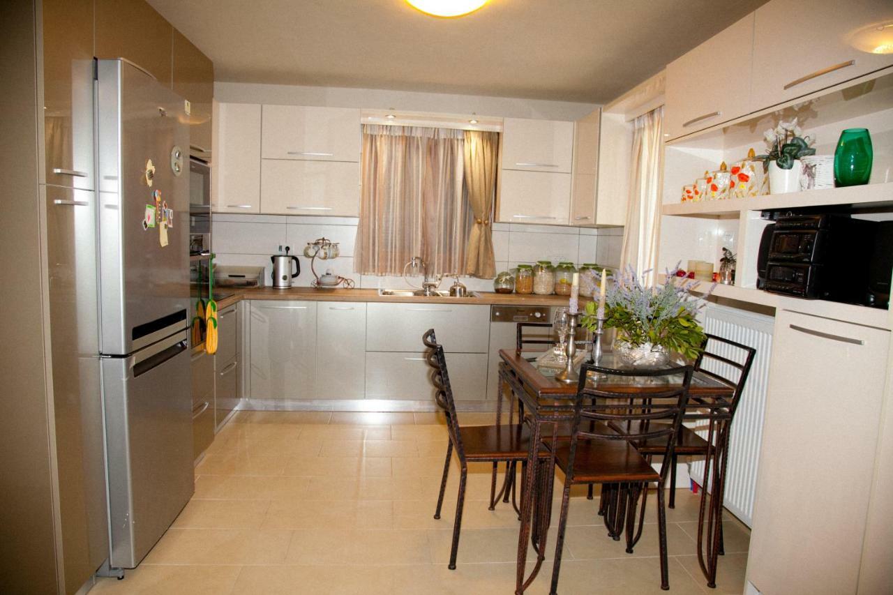 Virginia Place Atheras Екстер'єр фото